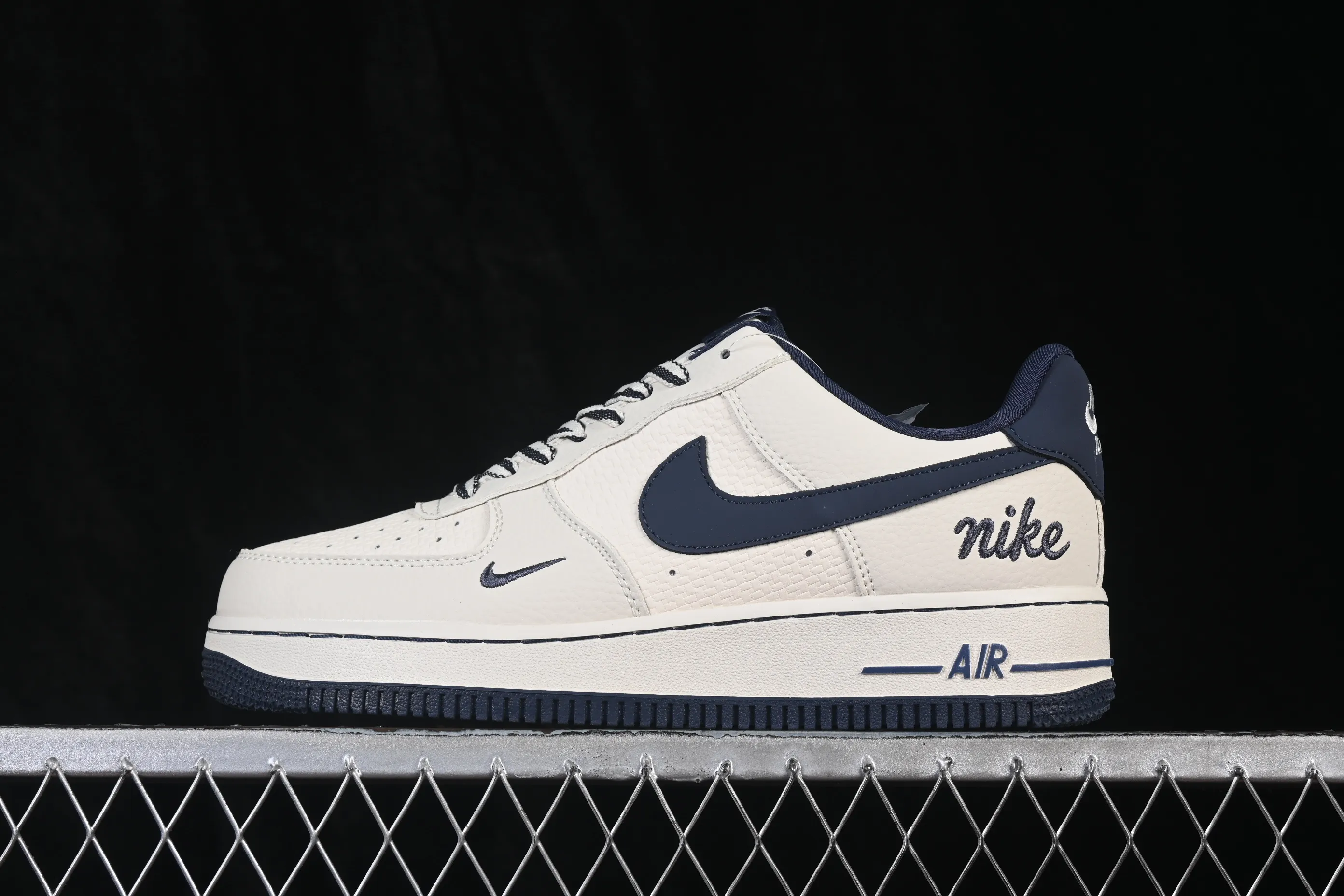 All categories Nk Air Force 1 Air Force series Nk Air Force 1 Low Air Force low-top Nike Air Force 1'07 Low off-white navy Air Force 1 low-top casual sneakers FV3694-110